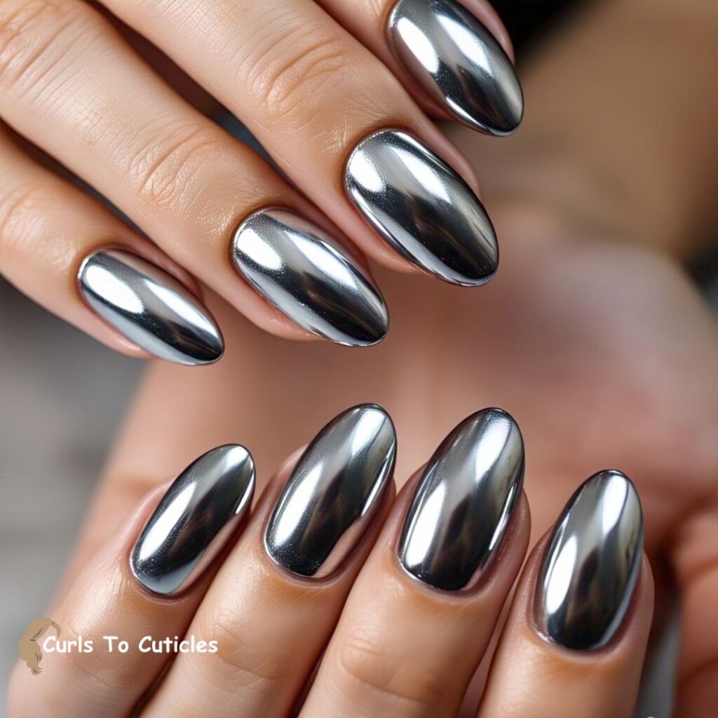 Silver Mirror Chrome trendy nails